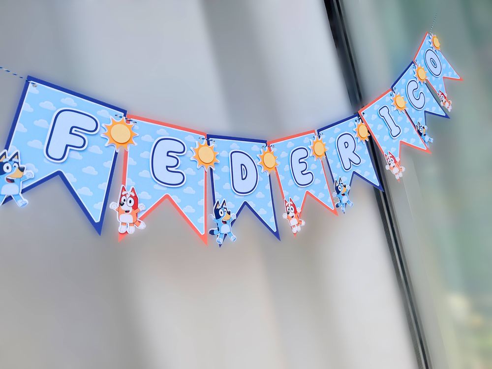 Banderín personalizado piezas 3D con relieve